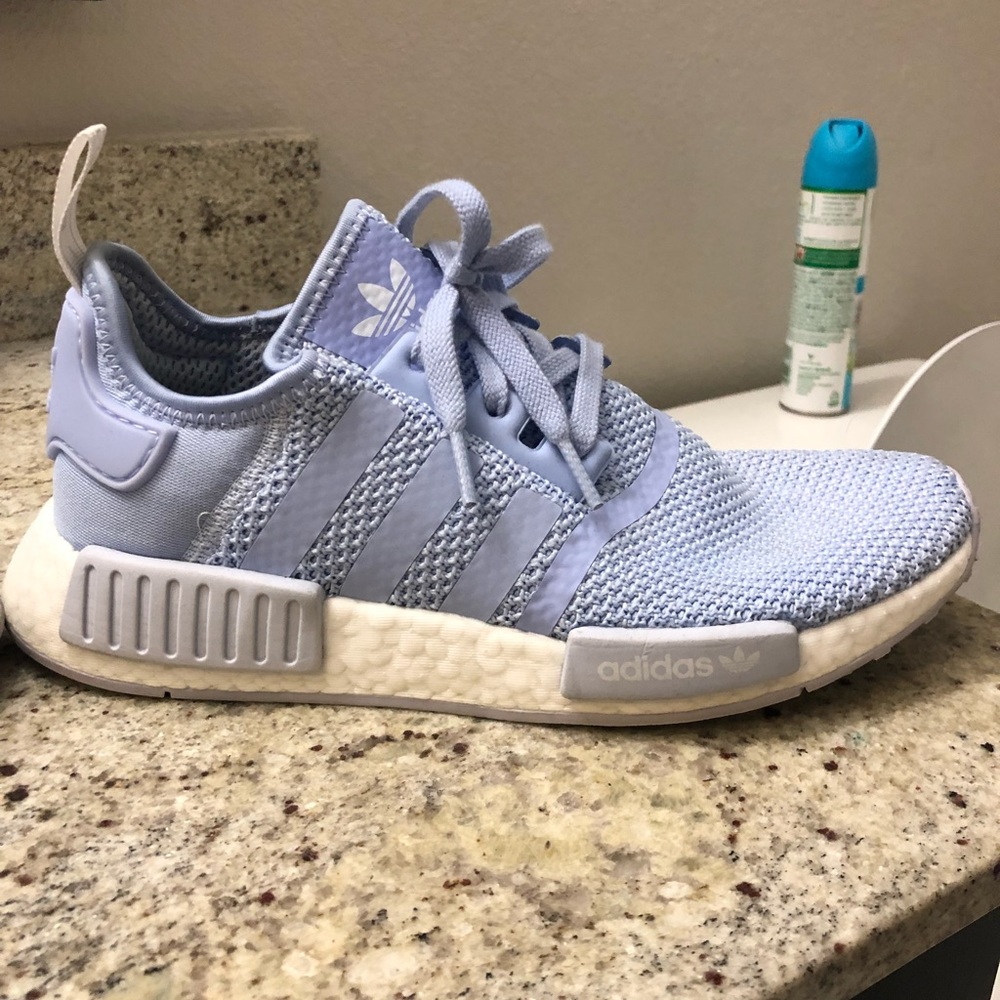 Adidas NMD R1 tennis shoes size 8 aero blue